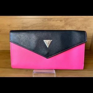 Guess casual clutch